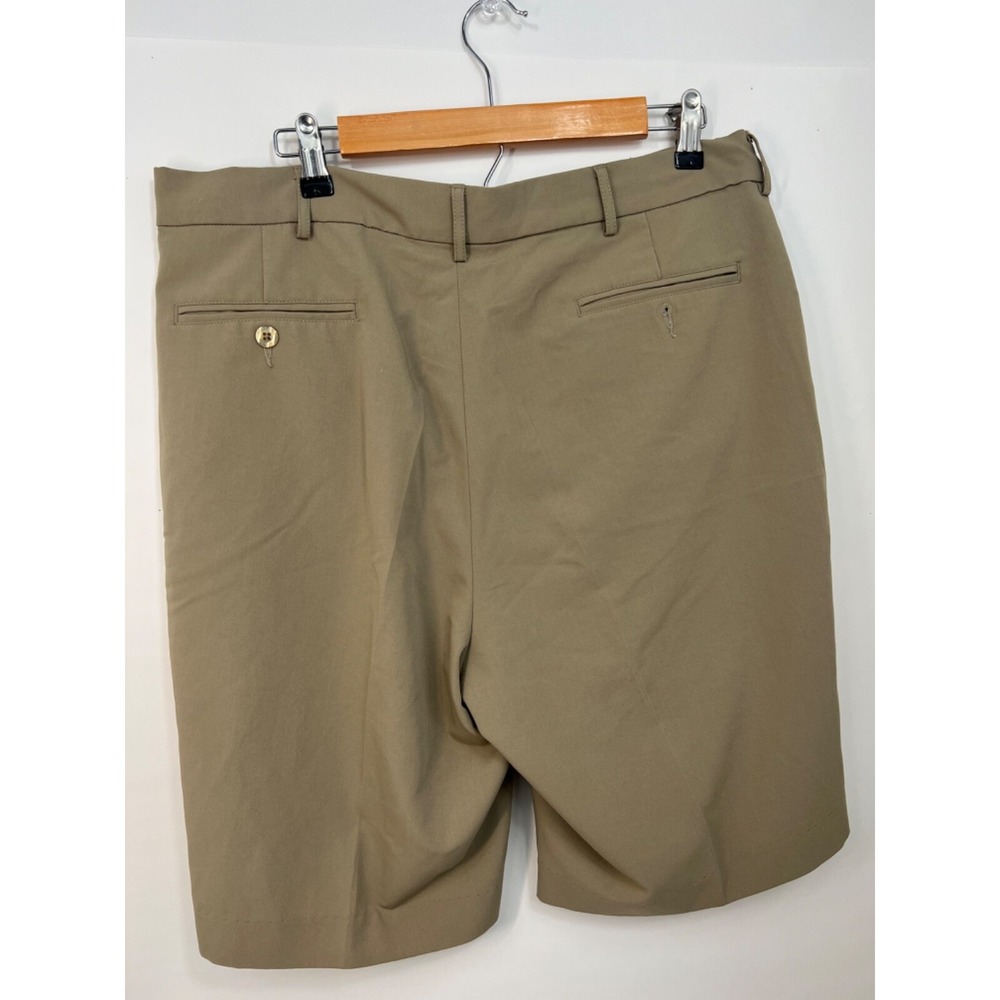 MONTEREY CLUB Color Stone‎ Khaki Golf Shorts Mens Size 34 Excellent condition!